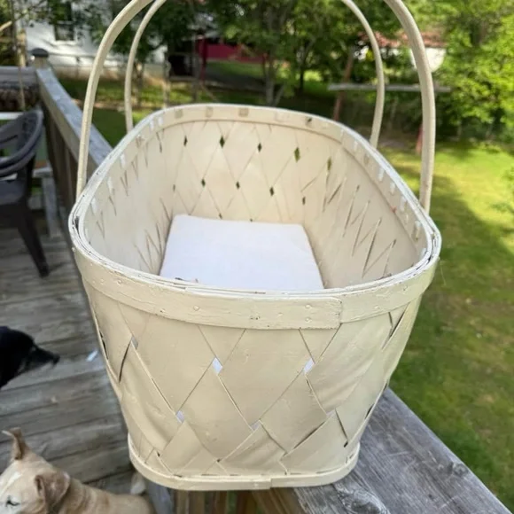 Vintage Antique 1930’s Baby Basket Bassinet FOR DECORATION Only